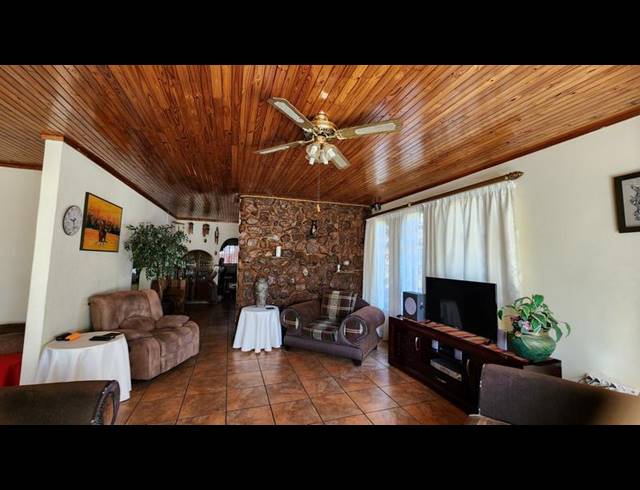 3 BEDROOM HOUSE FOR SALE IN DORANDIA